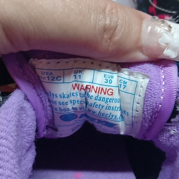 Heelys youth skate shoes size 12 - Picture 6 of 9